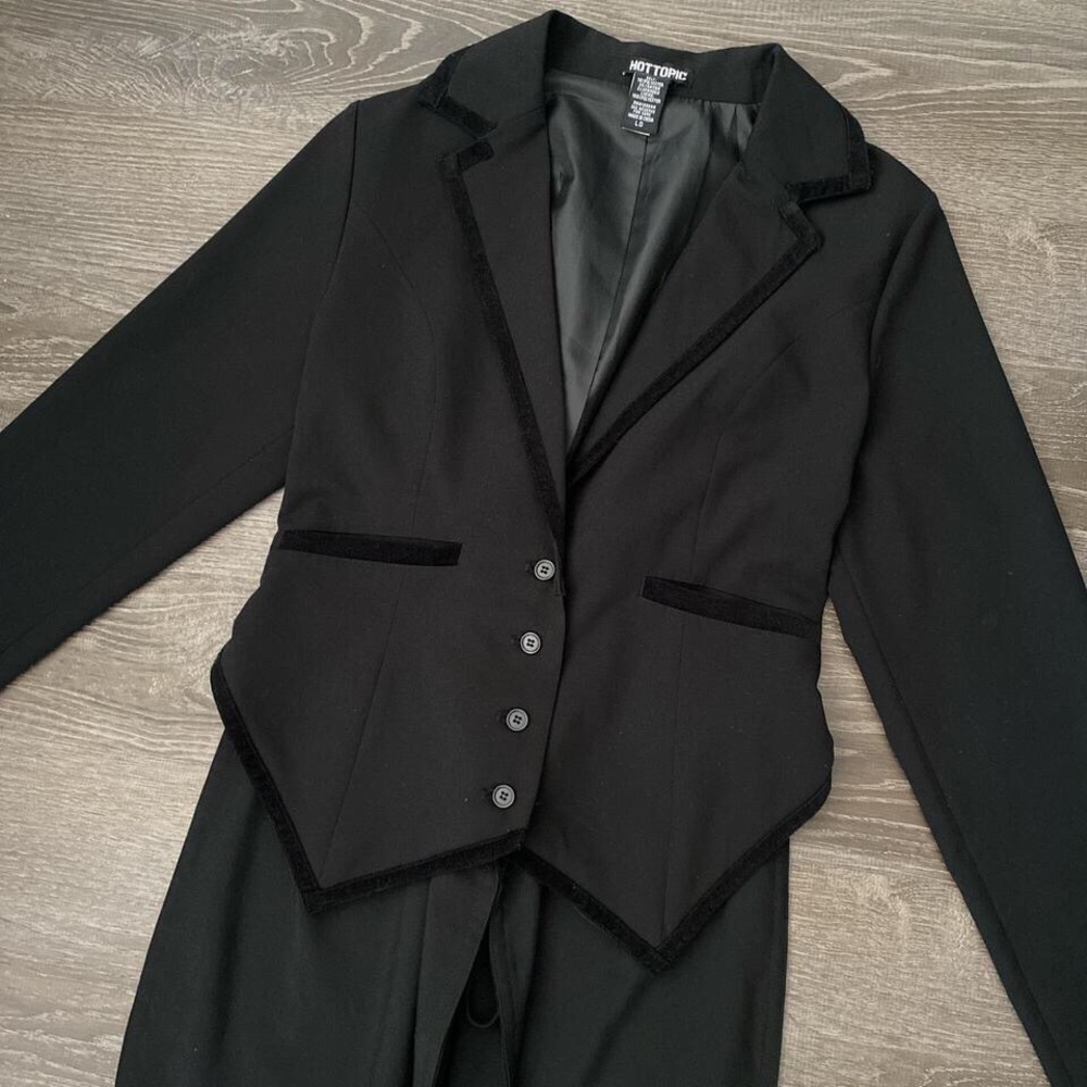 Hot topic trench coat 2000s vintage hot topic Tripp nyc coat